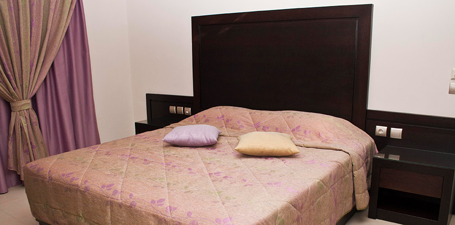 Suite in Tolo Hotel