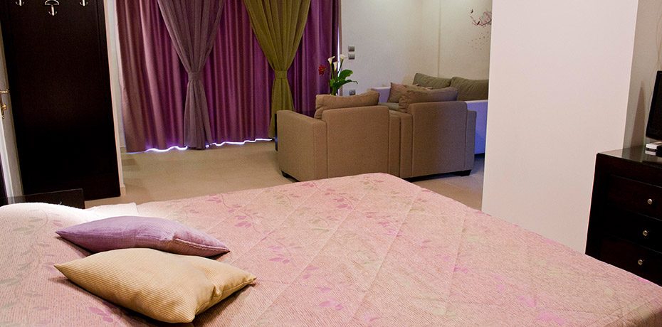 Hotel in Tolo Sea View Room